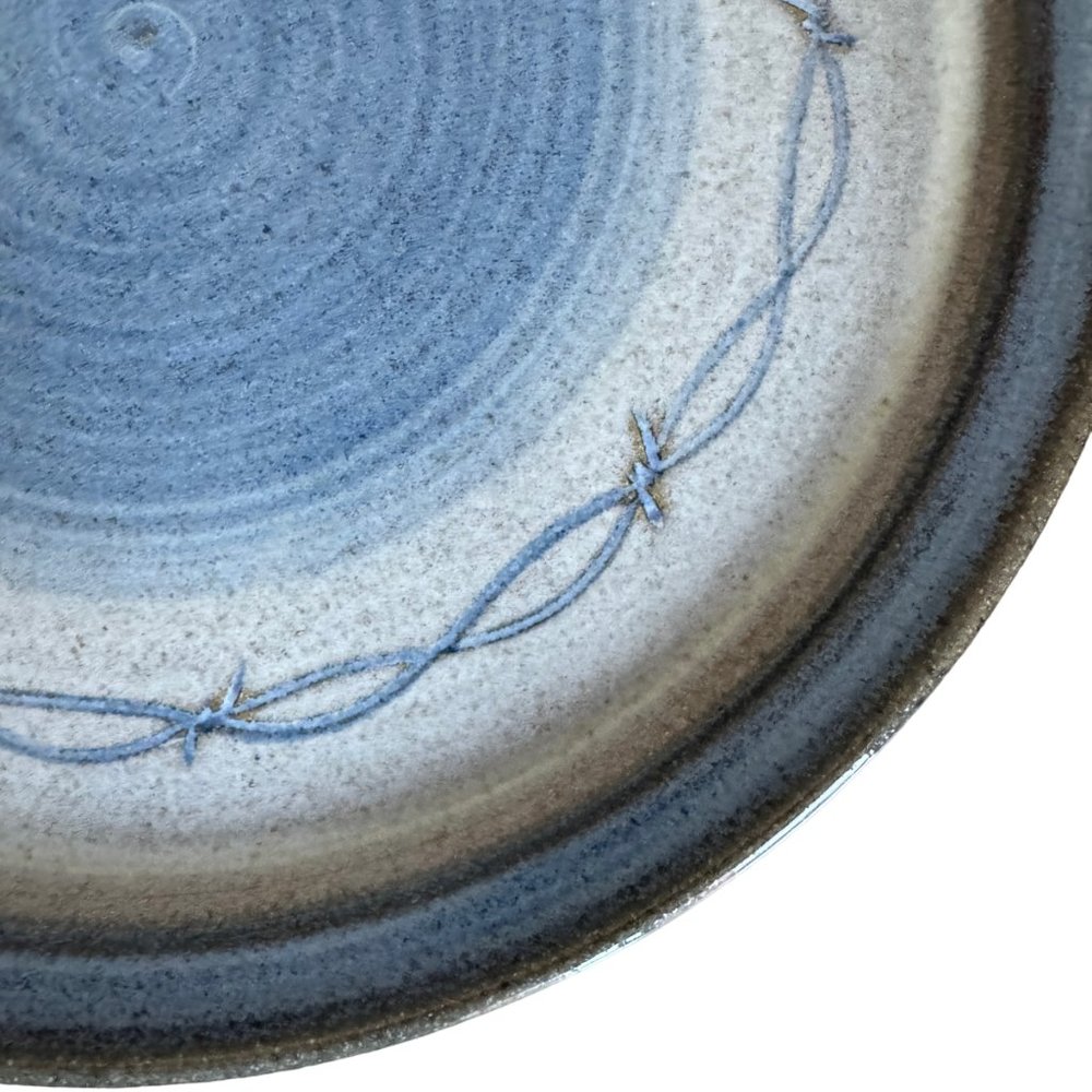 Hand Crafted Stoneware Plate Studio Art Hand Thrown Western Rustic Signed - Picture 4 of 11